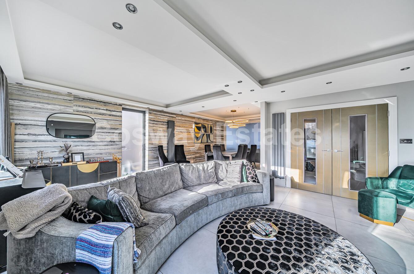 The Reddings, Mill Hill, NW7, London